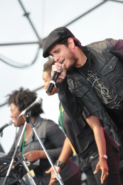 Roots Revealers at the Austin Reggae Festival, 04/17/10, Auditorium Shores,
