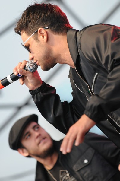 Roots Revealers at the Austin Reggae Festival, 04/17/10, Auditorium Shores,