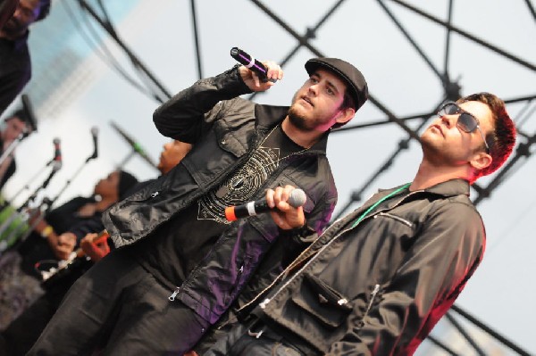 Roots Revealers at the Austin Reggae Festival, 04/17/10, Auditorium Shores,