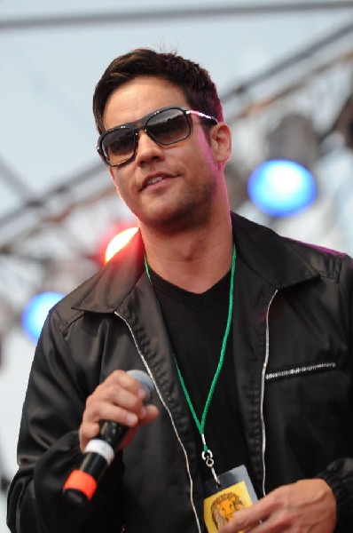 Roots Revealers at the Austin Reggae Festival, 04/17/10, Auditorium Shores,