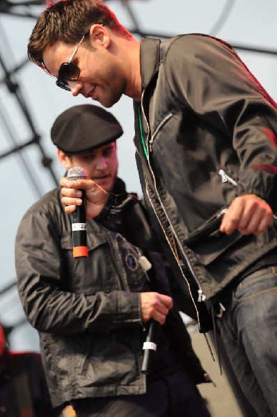 Roots Revealers at the Austin Reggae Festival, 04/17/10, Auditorium Shores,