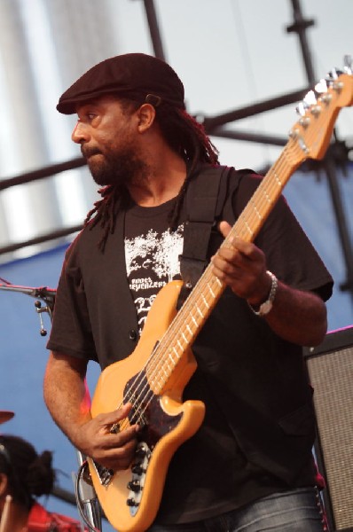 Roots Revealers at the Austin Reggae Festival, 04/17/10, Auditorium Shores,