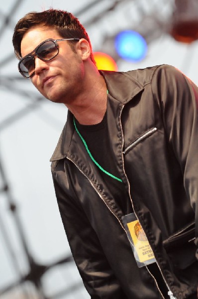 Roots Revealers at the Austin Reggae Festival, 04/17/10, Auditorium Shores,