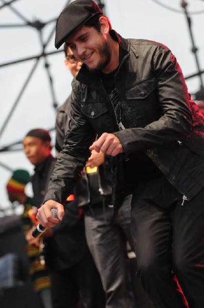 Roots Revealers at the Austin Reggae Festival, 04/17/10, Auditorium Shores,