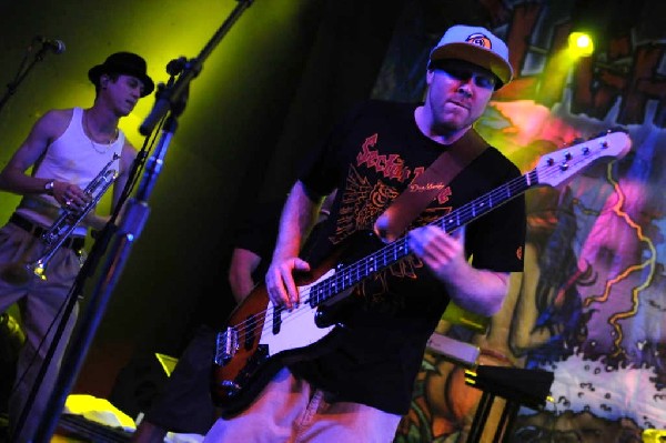 Slightly Stoopid at Stubb's BarBQ, Austin Texas 04/20/10