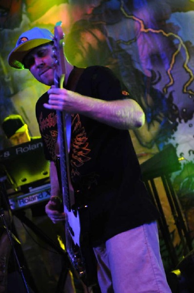 Slightly Stoopid at Stubb's BarBQ, Austin Texas 04/20/10