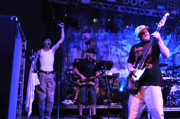 Slightly Stoopid at Stubb's BarBQ, Austin Texas 04/20/10