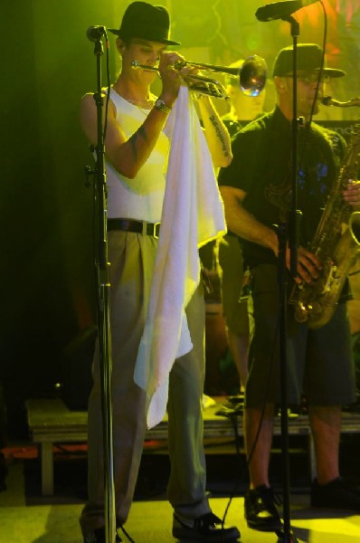 Slightly Stoopid at Stubb's BarBQ, Austin Texas 04/20/10