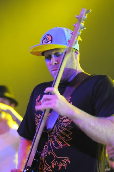 Slightly Stoopid at Stubb's BarBQ, Austin Texas 04/20/10