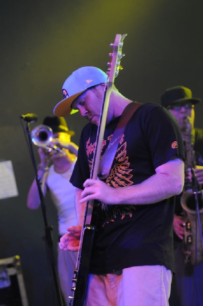 Slightly Stoopid at Stubb's BarBQ, Austin Texas 04/20/10