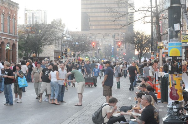 Street scenes from Austin's SXSW 2008