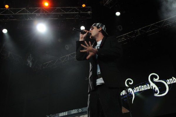 Salvador Santana Band at the Verizon Wireless Amphitheater