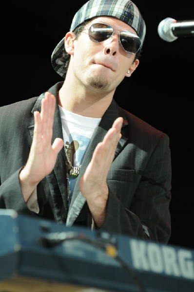 Salvador Santana Band at the Verizon Wireless Amphitheater