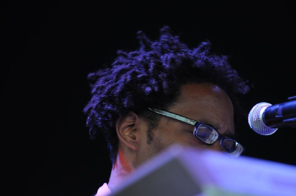 Salvador Santana Band at the Verizon Wireless Amphitheater