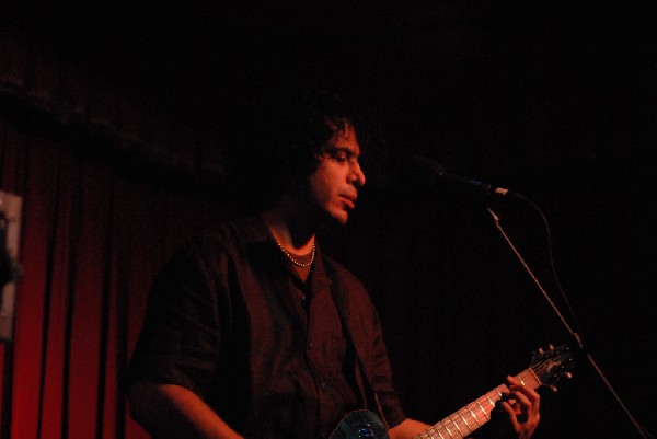 Saul Zonana at the Cactus Cafe, Austin, Tx