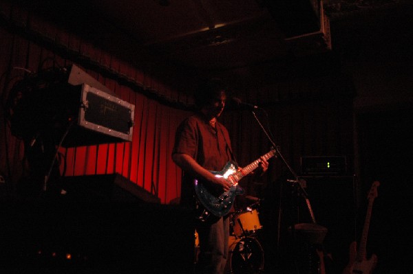 Saul Zonana at the Cactus Cafe in Austin, Tx
