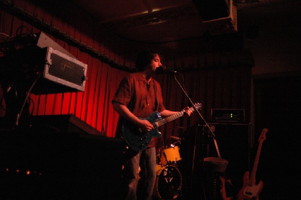 Saul Zonana at the Cactus Cafe in Austin, Tx
