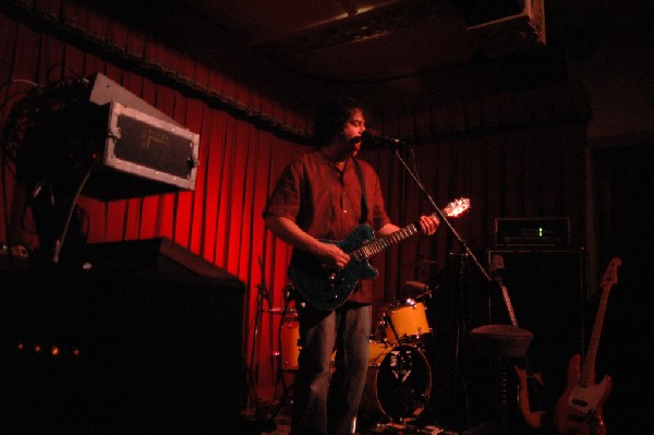 Saul Zonana at the Cactus Cafe in Austin, Tx