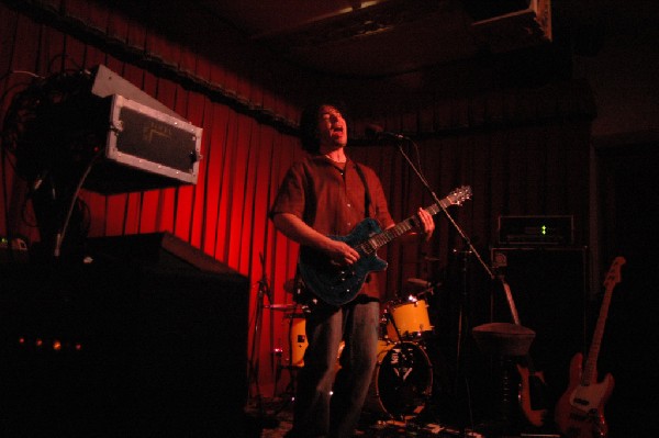 Saul Zonana at the Cactus Cafe in Austin, Tx