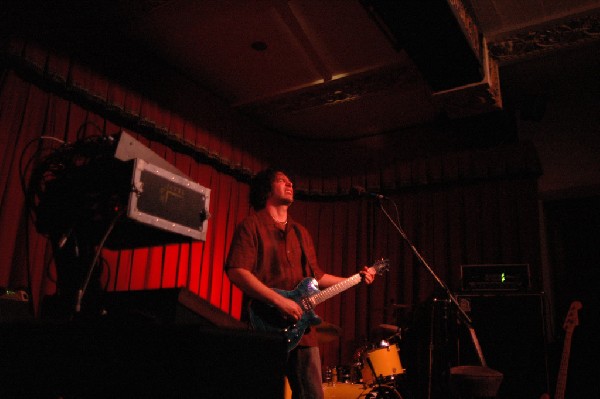Saul Zonana at the Cactus Cafe in Austin, Tx