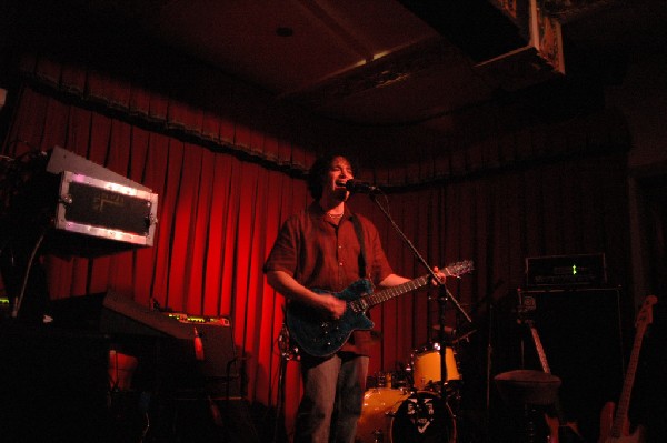 Saul Zonana at the Cactus Cafe in Austin, Tx
