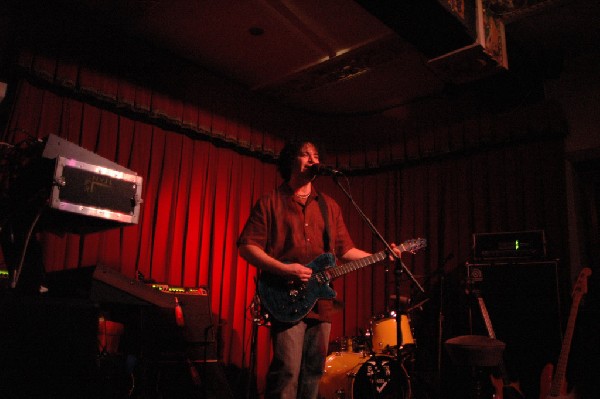 Saul Zonana at the Cactus Cafe in Austin, Tx