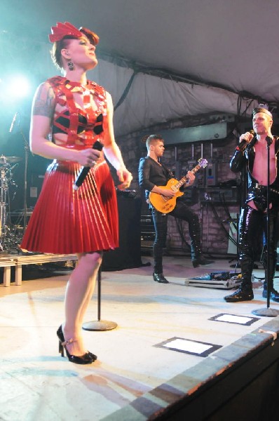 Scissor Sisters at Stubb's BarBQ, Austin, Texas April 3, 2011 - photo by je