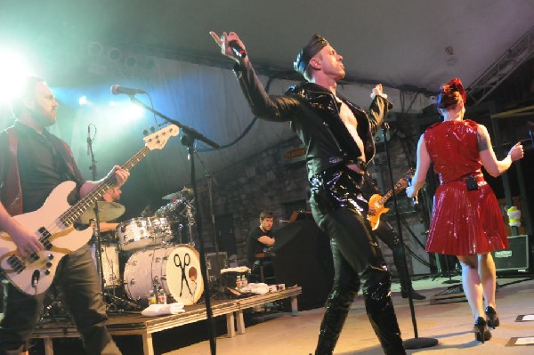 Scissor Sisters at Stubb's BarBQ, Austin, Texas April 3, 2011 - photo by je
