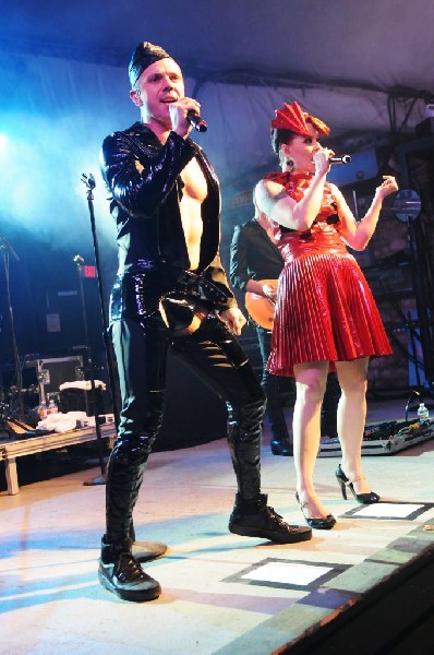 Scissor Sisters at Stubb's BarBQ, Austin, Texas April 3, 2011 - photo by je