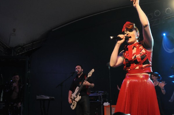 Scissor Sisters at Stubb's BarBQ, Austin, Texas April 3, 2011 - photo by je