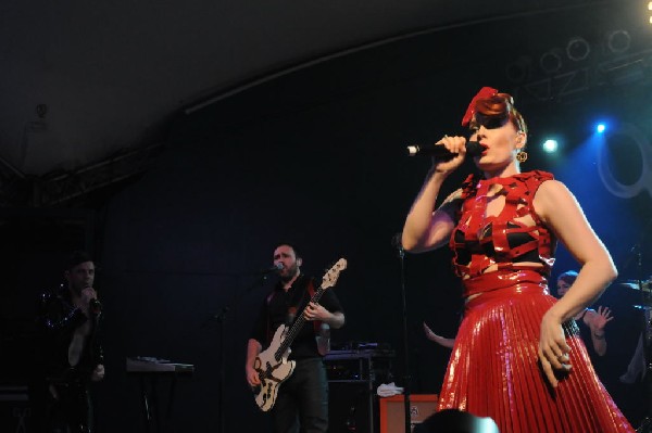 Scissor Sisters at Stubb's BarBQ, Austin, Texas April 3, 2011 - photo by je