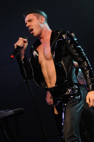 Scissor Sisters at Stubb's BarBQ, Austin, Texas April 3, 2011 - photo by je