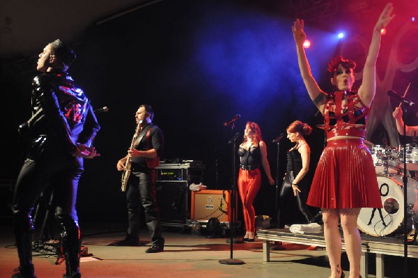 Scissor Sisters at Stubb's BarBQ, Austin, Texas April 3, 2011 - photo by je