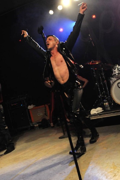 Scissor Sisters at Stubb's BarBQ, Austin, Texas April 3, 2011 - photo by je