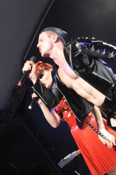 Scissor Sisters at Stubb's BarBQ, Austin, Texas April 3, 2011 - photo by je