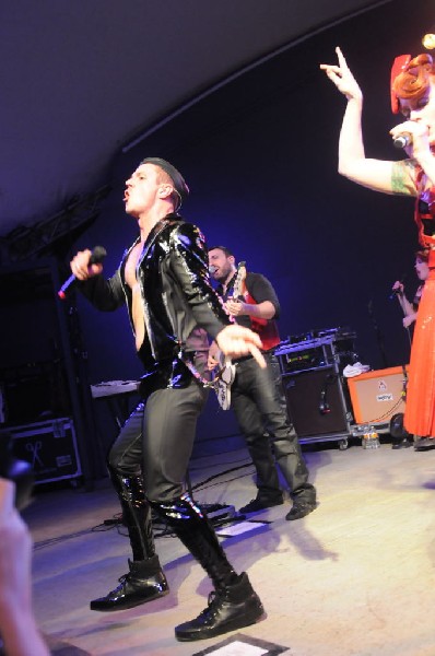 Scissor Sisters at Stubb's BarBQ, Austin, Texas April 3, 2011 - photo by je