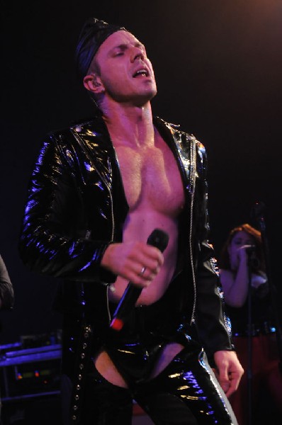 Scissor Sisters at Stubb's BarBQ, Austin, Texas April 3, 2011 - photo by je