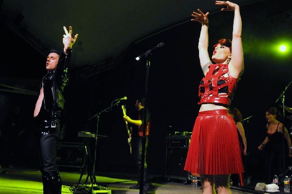 Scissor Sisters at Stubb's BarBQ, Austin, Texas April 3, 2011 - photo by je