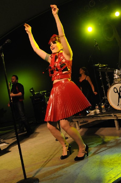 Scissor Sisters at Stubb's BarBQ, Austin, Texas April 3, 2011 - photo by je