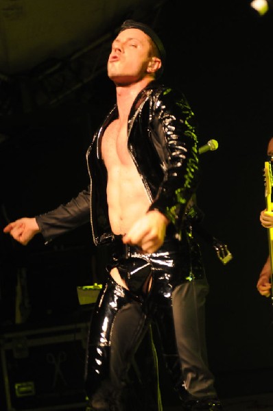 Scissor Sisters at Stubb's BarBQ, Austin, Texas April 3, 2011 - photo by je