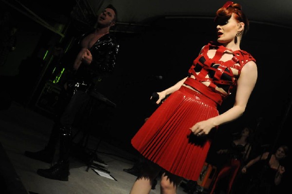 Scissor Sisters at Stubb's BarBQ, Austin, Texas April 3, 2011 - photo by je