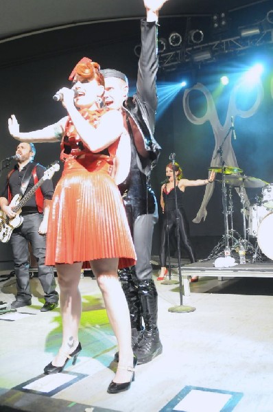 Scissor Sisters at Stubb's BarBQ, Austin, Texas April 3, 2011 - photo by je
