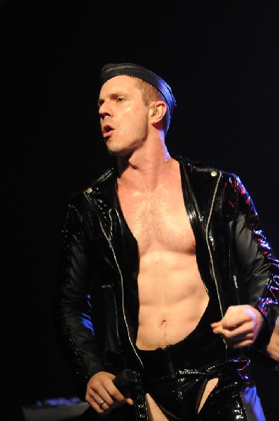 Scissor Sisters at Stubb's BarBQ, Austin, Texas April 3, 2011 - photo by je