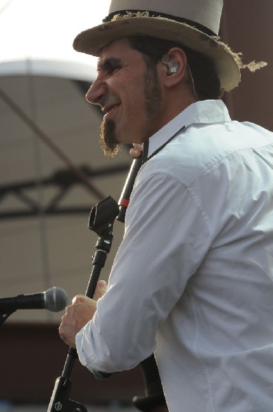 Serj Tankian at Ozzfest 2008, Pizza Hut Park, Frisco, Texas