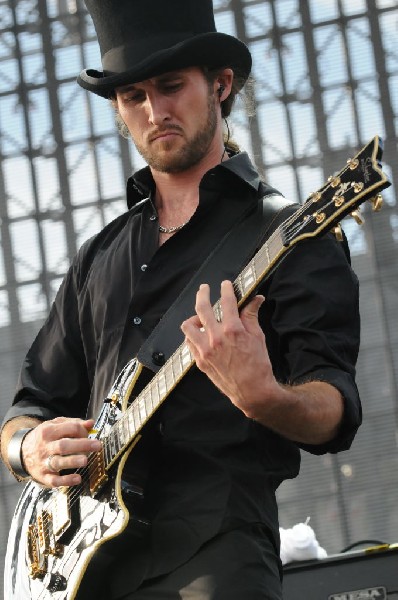 Serj Tankian at Ozzfest 2008, Pizza Hut Park, Frisco, Texas