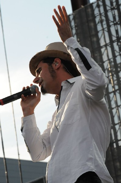Serj Tankian at Ozzfest 2008, Pizza Hut Park, Frisco, Texas