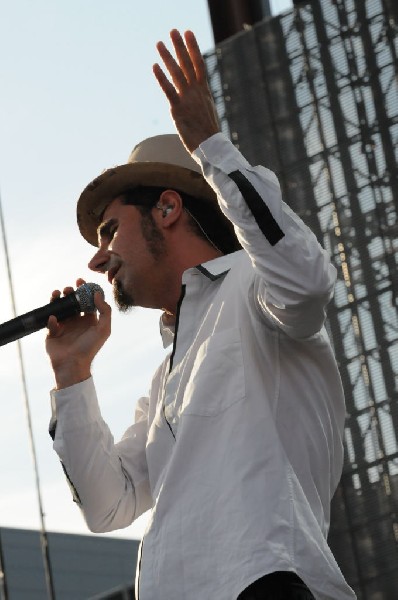 Serj Tankian at Ozzfest 2008, Pizza Hut Park, Frisco, Texas