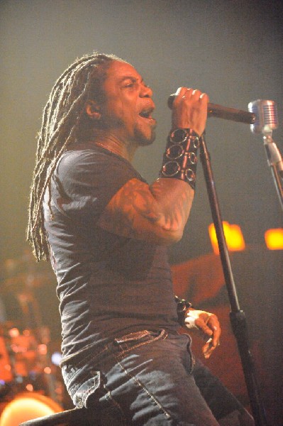 Sevendust acoustic set at Emo's in Austin, Texas 04/06/2014 - photo by Jeff