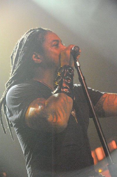 Sevendust acoustic set at Emo's in Austin, Texas 04/06/2014 - photo by Jeff