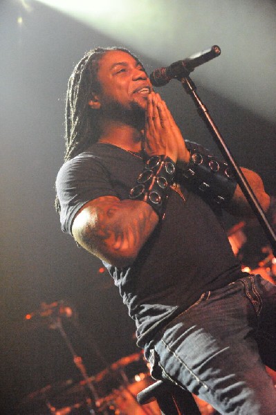 Sevendust acoustic set at Emo's in Austin, Texas 04/06/2014 - photo by Jeff